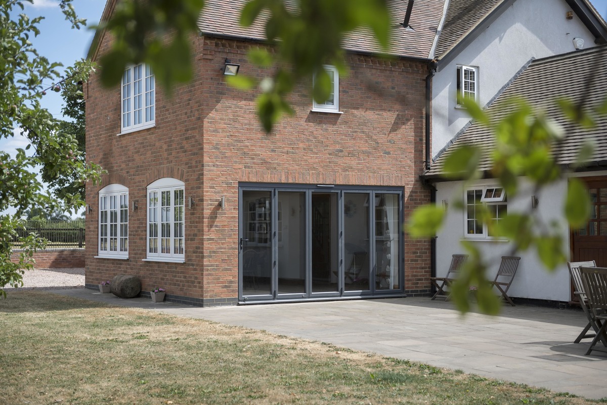 Internal or external aluminium bifolds min
